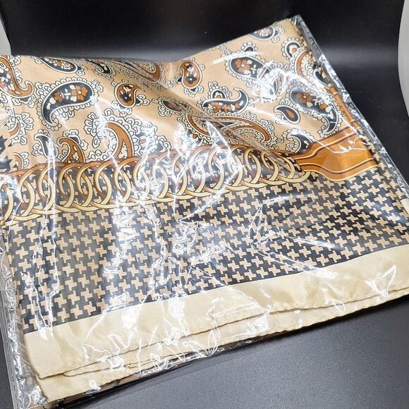 Elegant paisley luxury print scarf shawl wrap head cover - Picture 4 of 7